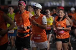BIB: 2390, 26989, 26939
                            <button type="button" onclick="openModal(21017929)" class="btn btn-primary btn-sm float-right btn-popup" data-toggle="modal" data-target=".modal-high-quality">
                        <i class="fas fa-shopping-cart"></i> Add to Cart
                    </button>
                                            <button type="button" onclick="isThisMe(21017929, true)" class="btn btn-success btn-sm float-right btn-popup btn-isme hidden" data-toggle="tooltip" data-placement="bottom" title="นี่คือรูปของคุณใช่ไหม คลิกที่นี่เพื่อเอาเข้าอัลบั้ม">
                        <i class="fas fa-plus"></i> Add to album
                    </button>
                    <button type="button" onclick="isThisMe(21017929, false)" class="btn btn-warning btn-sm float-right btn-popup btn-isnotme hidden">
                        <i class="fas fa-ban"></i> Remove from album
                    </button>